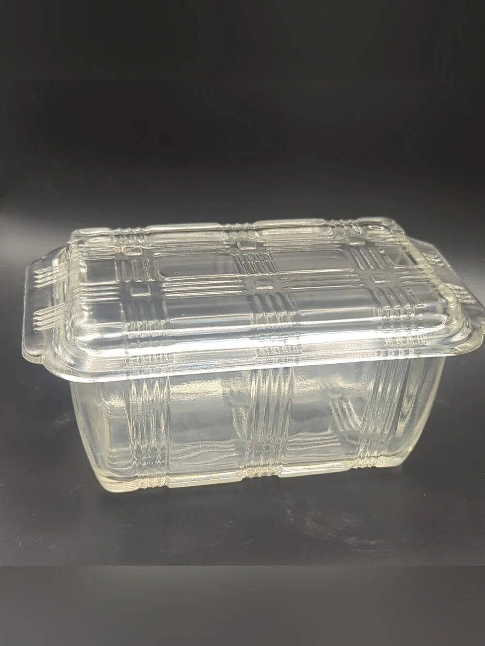 Clear Vintage Glass Refrigerator Dish with Lid - Transparent Basketweave